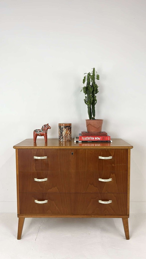Commode vintage suédoise