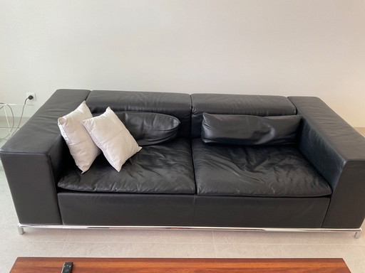 Desede DS7 sofa in black leather