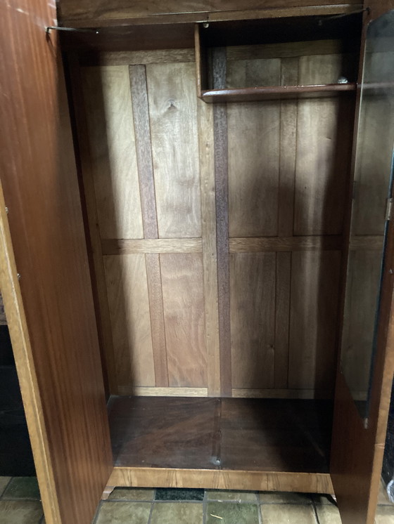 Image 1 of Armario art deco nogal chapa de libro