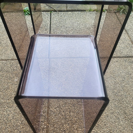 Image 1 of 3 tavolini laterali in plexiglass fumé degli anni '60-'70