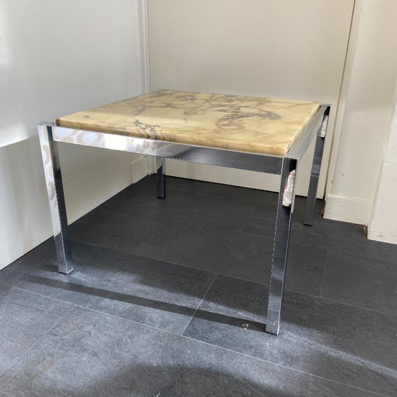 Image 1 of Tavolino vintage in onice nei toni del grigio/sabbia