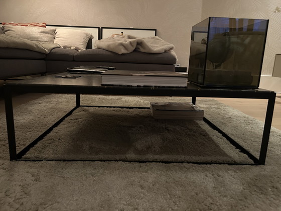 Image 1 of Natuurstenen salontafel - Janua SC54 - zwart marmer met goudader