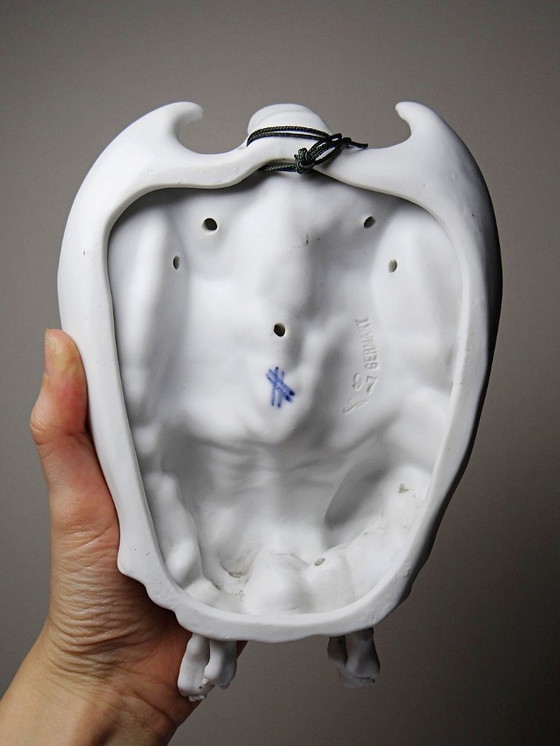 Image 1 of Feines Weihwasserbecken aus Biskuitporzellan mit zwei Engeln, antik, 1900–1930, Deutschland