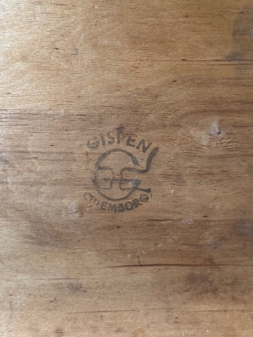 Sedie da ufficio Gispen, una con timbro del marchio