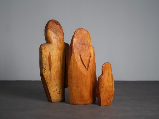 Gesneden Houten Sculptuur Groep “Family” van Roland Lavianne, Frankrijk, jaren 70