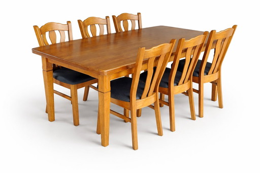 Handgemaakte massieve eiken tafel met 6 stoelen