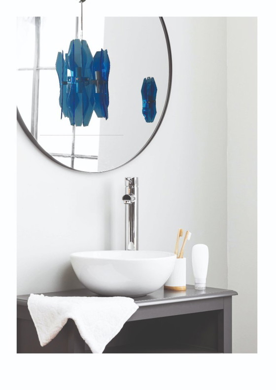 Image 1 of Italiaanse blauwe glazen hanglamp uit het midden van de 20e eeuw van Veca