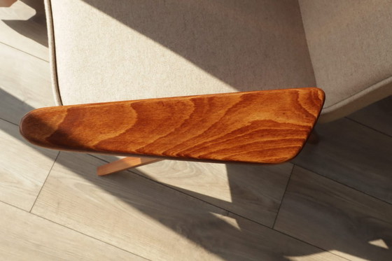 Image 1 of Vintage loungestoel met beige wollen bekleding, Scandinavisch design