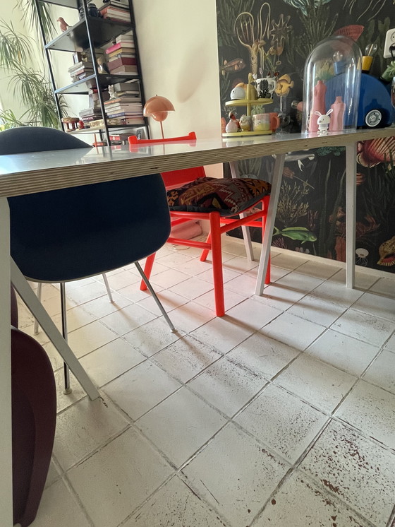 Image 1 of White Hay Loop Stand table for sale (200 x 92.5 cm)