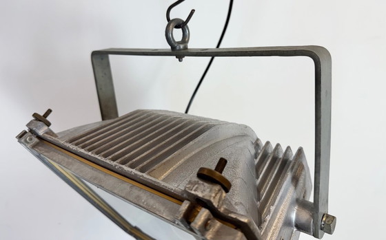 Image 1 of Faretto da teatro vintage grigio con copertura in vetro, anni '80