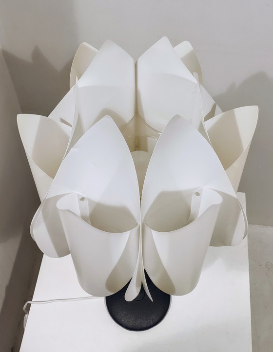 Image 1 of Ikea Knappa Tulip