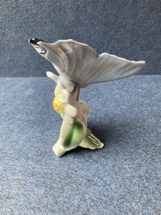 Image 1 of Porcelain figurine of a butterfly and gentian