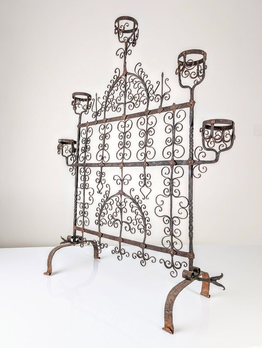 Candelabro spagnolo in ferro battuto per camino, Arts and Crafts, anni '80 del XIX secolo