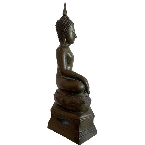 Buda tailandés de bronce sentado con llama extraíble (ushnisha) – lote 160 – Esculturas, Bronze (photo 4 of 12)