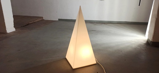 Image 1 of Vintage pyramid shaped floor lamp 