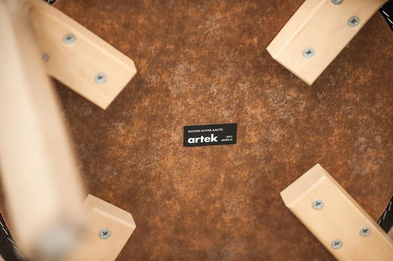 Image 1 of Silla de comedor apilable Artek 68