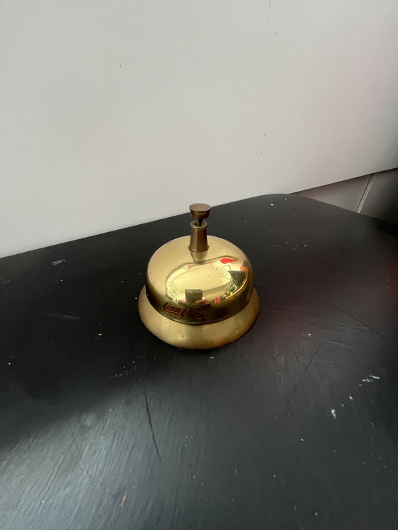 Image 1 of Campanello vintage della Coca-Cola per la reception