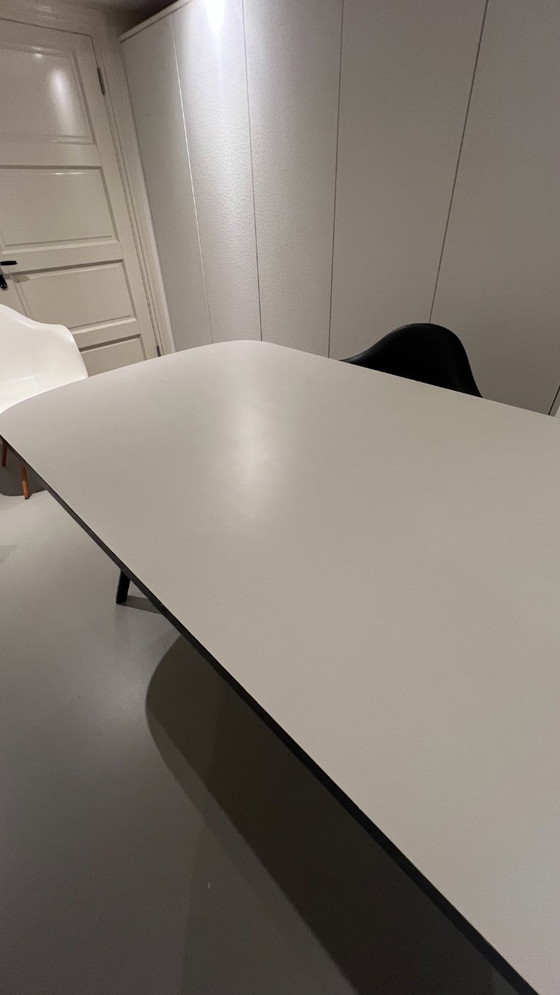 Image 1 of Dining table WOGG 200 x 90 x 74 in white/black
