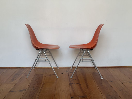 Sedie Herman Miller Eames DSS
