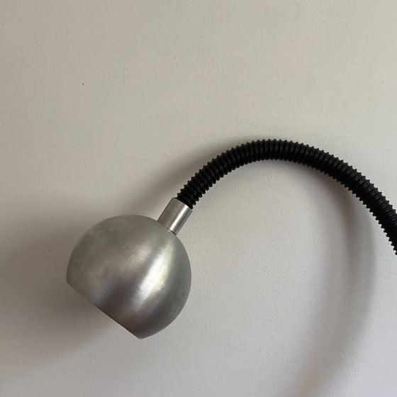Lámpara de pared flexible con forma de ojo, de RAAK. 1970. 65 x 55 cm. – Apliques, Metal (photo 5 of 7)