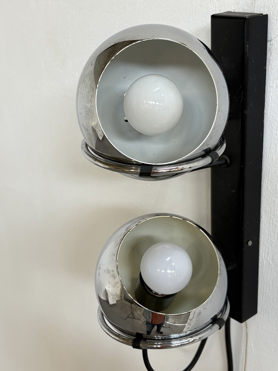 Image 1 of 2 lampes à eau Vintage Chroom Spaceage Eyeball Wandlampen Raak Globe