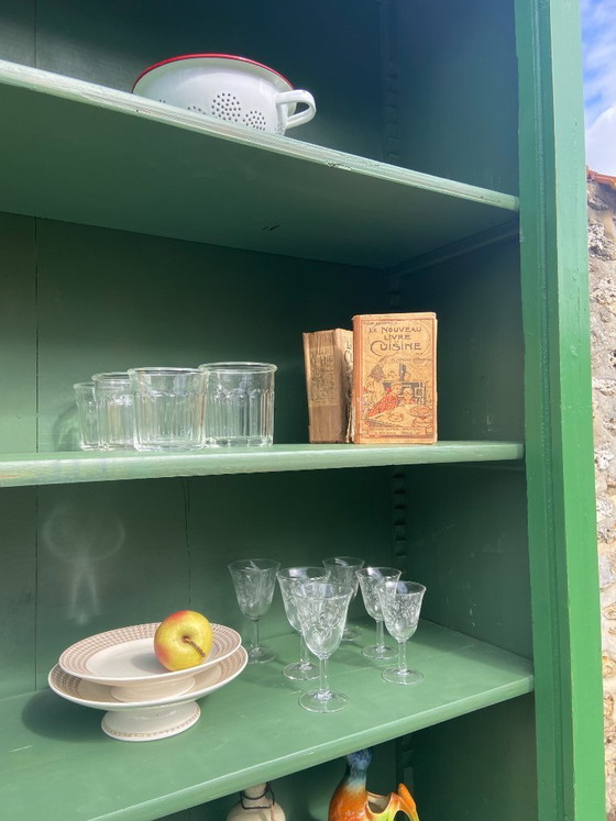 Image 1 of Antiker Schrank aus einem Eisenwarenladen