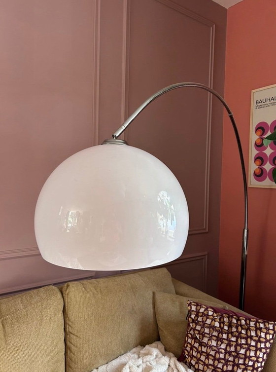 Bellissima grande lampada ad arco vintage in vero stile anni '70 / Space Age. – Lampade da terra, Marble (photo 8 of 18)