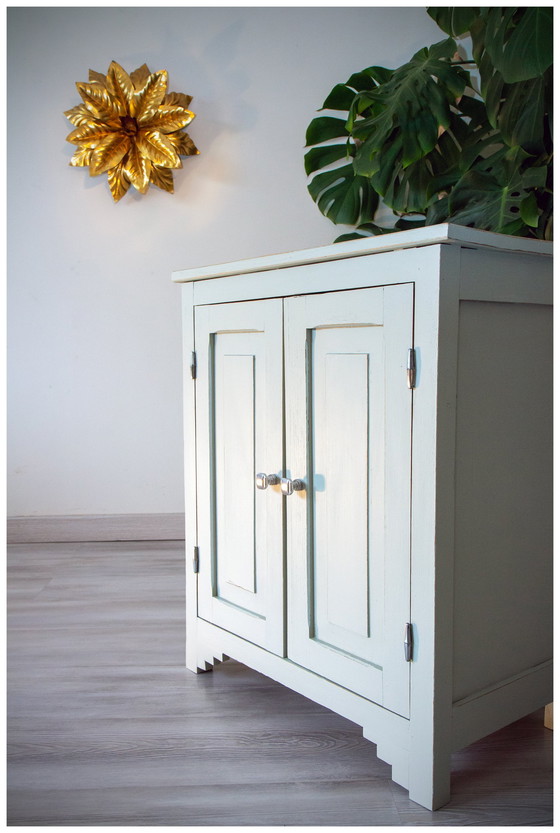 Image 1 of Buffet parisien gris argile, bois patiné, 1950