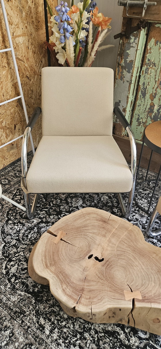 Image 1 of Sillones Vitra