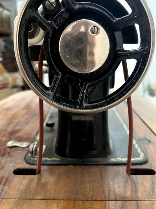 Machine à coudre Fiamsimca - Métal