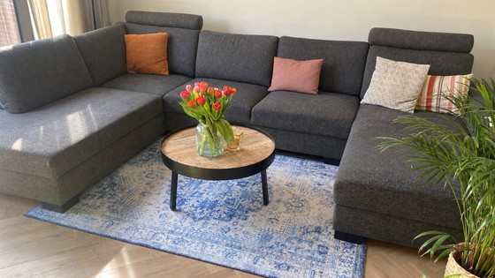 Image 1 of Schönes großes 5-Sitzer-Sofa (wegen Umzug zu verkaufen)