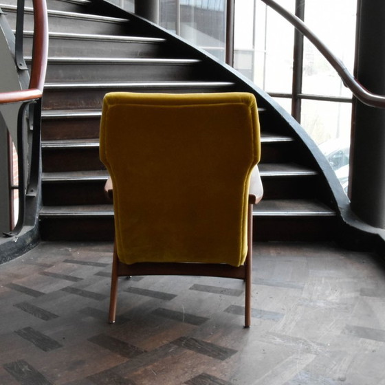 Image 1 of Mid-Century Fauteuil