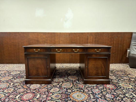 Scrivania Chesterfield classica inglese – Scrivanie, Leather, Wood (photo 3 of 19)