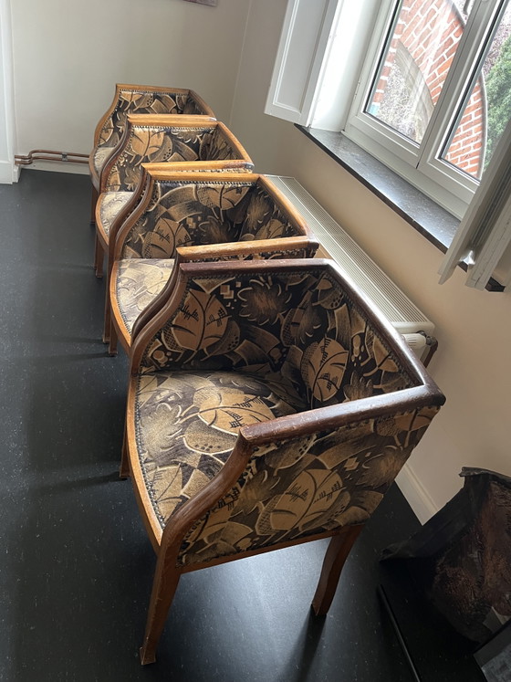 4 Art Deco 'Barrel' Armchairs (Side chairs) Dating From The Years 1920–1930. – Wood, Textile (photo 3 of 15)