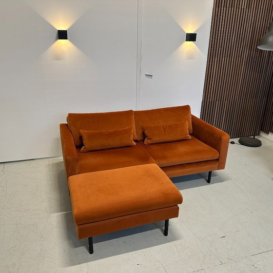 Image 1 of Sofá recto Goossens con reposapiés 180x90cm