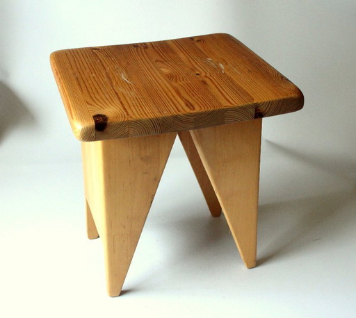 Soporte para flores de diseño robusto - madera - hecho a mano