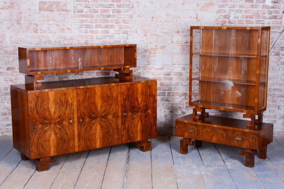 Gerestaureerd art-deco dressoir, walnoothout, glas, herleefde Poolse afwerking, Tsjechisch, jaren 1920 (photo 5 of 14)