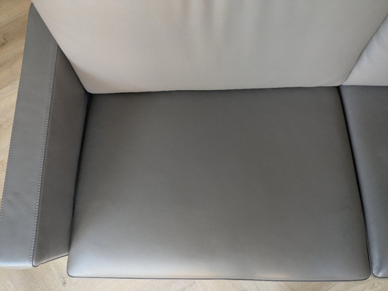 Image 1 of Leolux Timandra taupe - 2,5 zits Design bank 