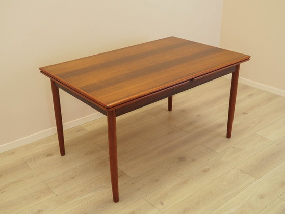 Image 1 of Tafel van palissanderhout, Deens design, jaren 70, gemaakt in Denemarken.