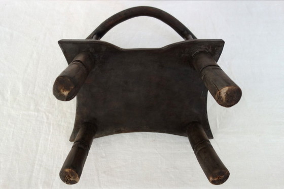 Image 1 of Traditionele Dan-stoel, Ivoorkust, 20e eeuw