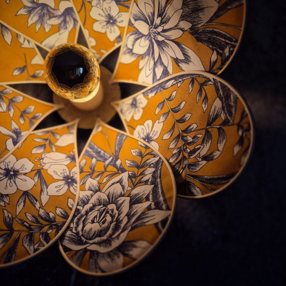 Image 1 of Flower wall lamp, Nymphéa model, 8 petals in rattan and fabric (customizable shade)