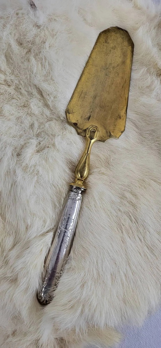Silver pie server with Minerva hallmark / vermeil – Cutlery Sets (photo 6 of 9)