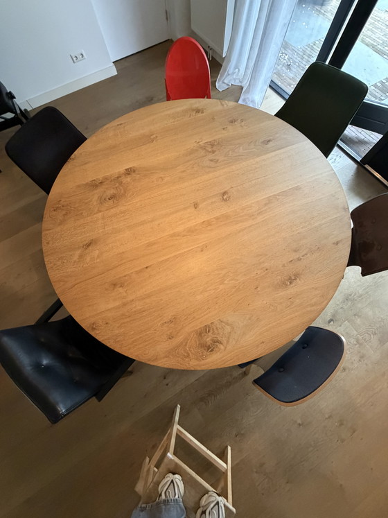 Image 1 of Eettafel licht eikenhout met stalen onderstel 
