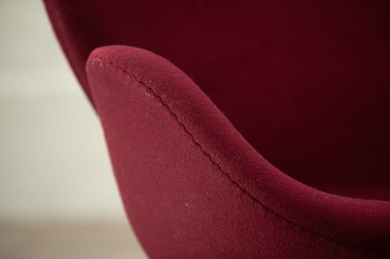 Image 1 of Fritz Hansen Schwanen-Sofa, 2-Sitzer