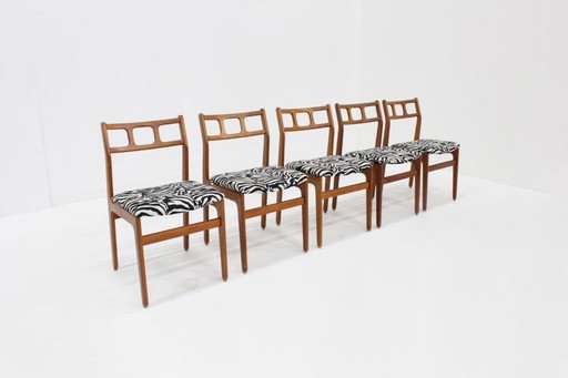 Set di 5 sedie da pranzo vintage in teak di metà secolo degli anni '60