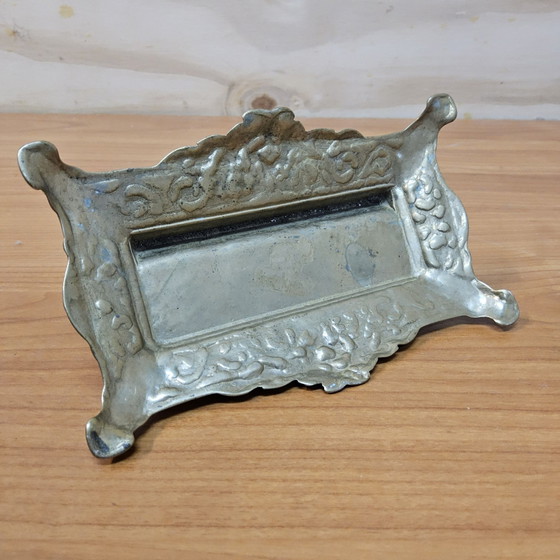 Vintage copper Neo-Renaissance / Art Nouveau stamp tray, Table accessories, Gold (photo 12 of 14)