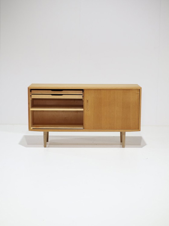 Credenze Carlo Jensen Hundevad rovere danese anni '60, Hundevad (Poul), Legno, Marrone, Mid Century Modern (foto 2 di 15)