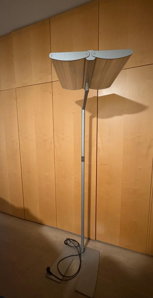 2 lámparas de pie Waldmann Design EOS DVS 455P