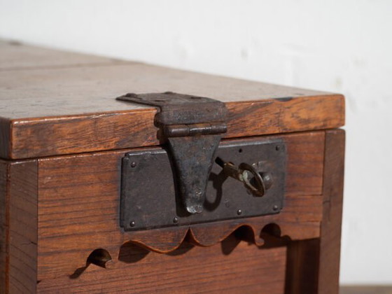 Antique Japanese chest with iron lock – Japan, circa 1880 – Chest of drawers (photo 16 of 40)