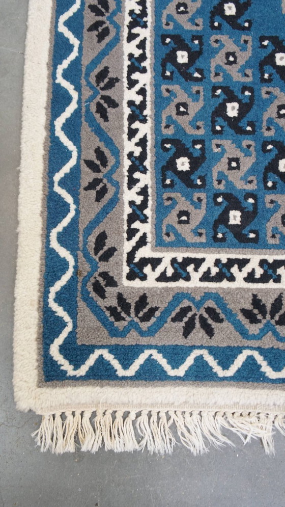 Image 1 of Orientteppich mit blauen und weißen Schattierungen 181x90cm